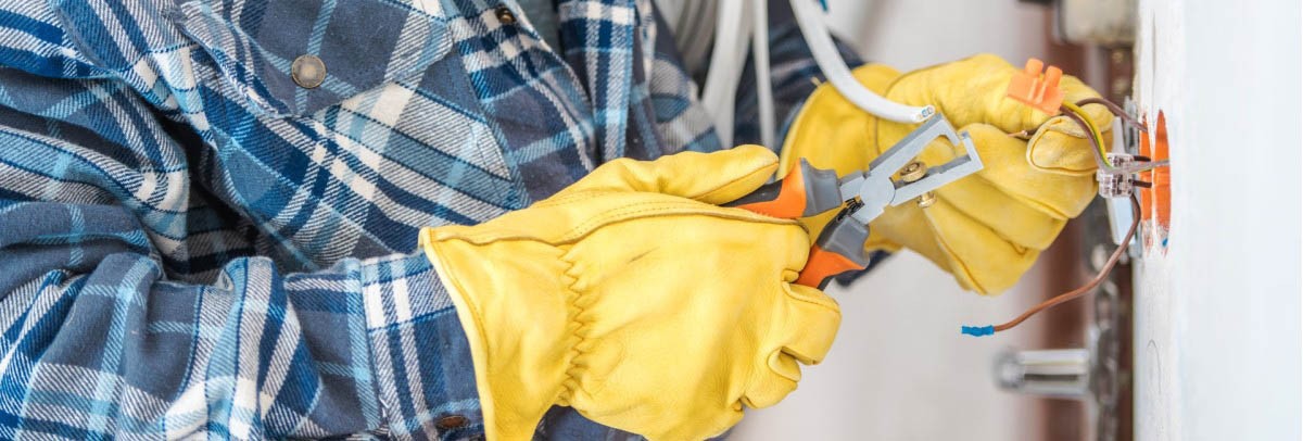 10 Herramientas esenciales para electricistas: asegura un trabajo eficiente y seguro